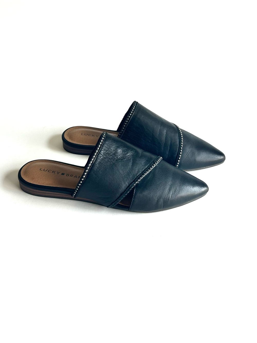 Lucky Brand Black Leather Almond Toe Rubber Outsole Mules size 7